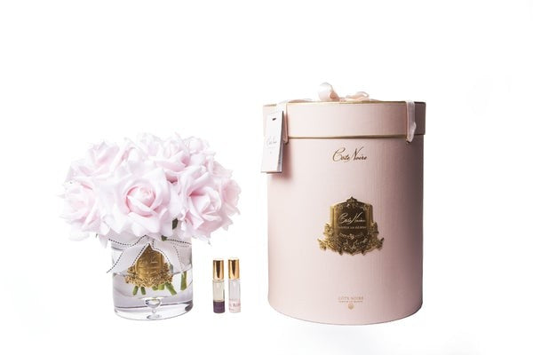 FRENCH PINK GRAND BOUQUET GOLD BADGE 