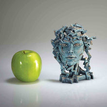 Load image into Gallery viewer, EDGE MINI VENUS BUST
