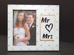 MR AND MRS 4x6 PHOTO FRAME